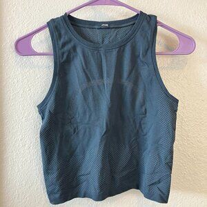 cropped lulu tank